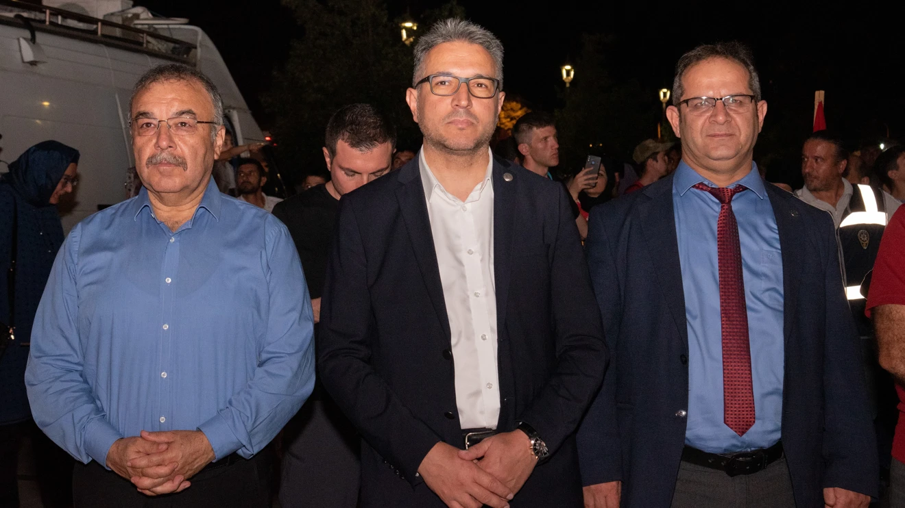 Rektör Aksoy, 15 Temmuz Demokrasi ve Milli Birlik Günü etkinliklerine katıldı